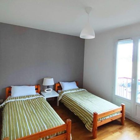 Appartement 76M2 Lumineux Centre Ville Garage Prive 3Ieme Etage Sans Ascenseur Fougères Dış mekan fotoğraf